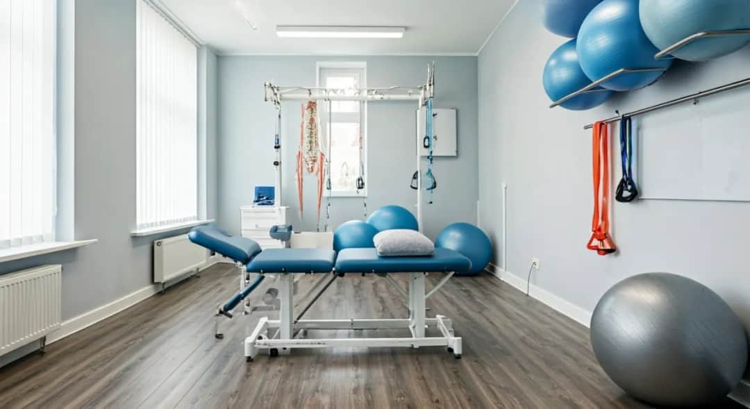 Tomasz Chachurski fizjoterapia – gdzie przyjmuje w Gdańsku i Hilden